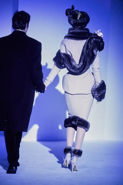 Look 38